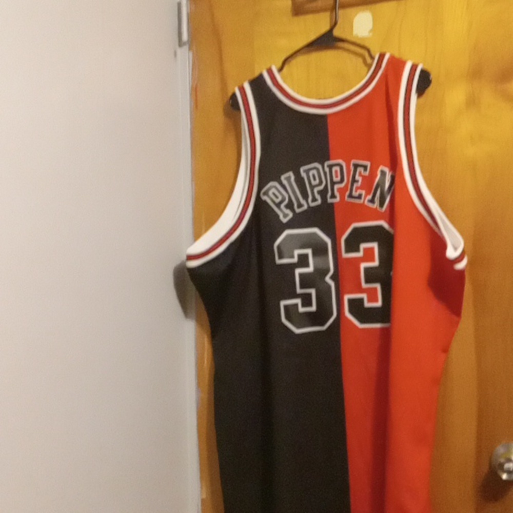 Jersey - Picture 3 of 4